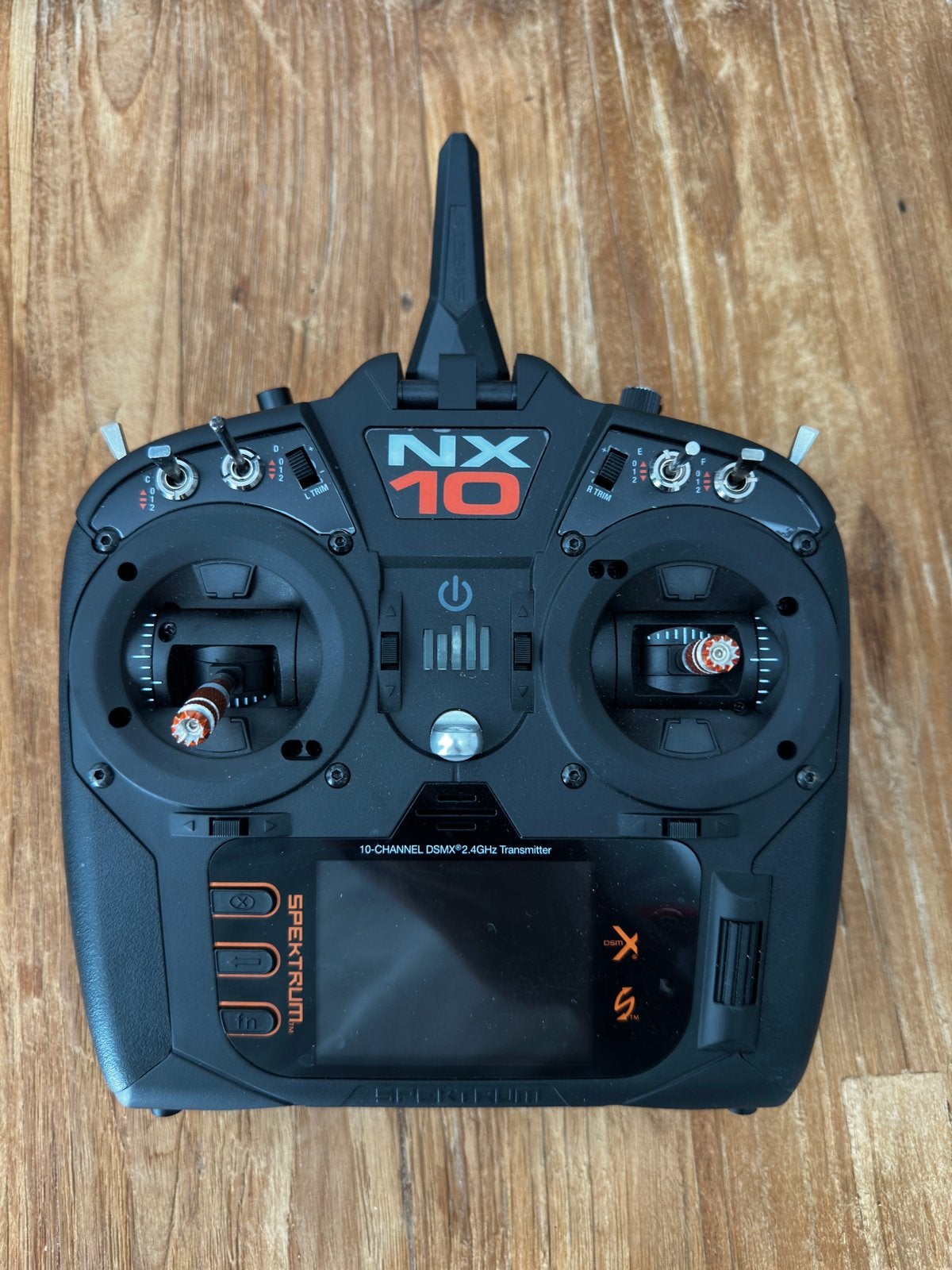 Spektrum NX10 10-kanaals zender met ontvangers en koffer, Ophalen of Verzenden, Zo goed als nieuw