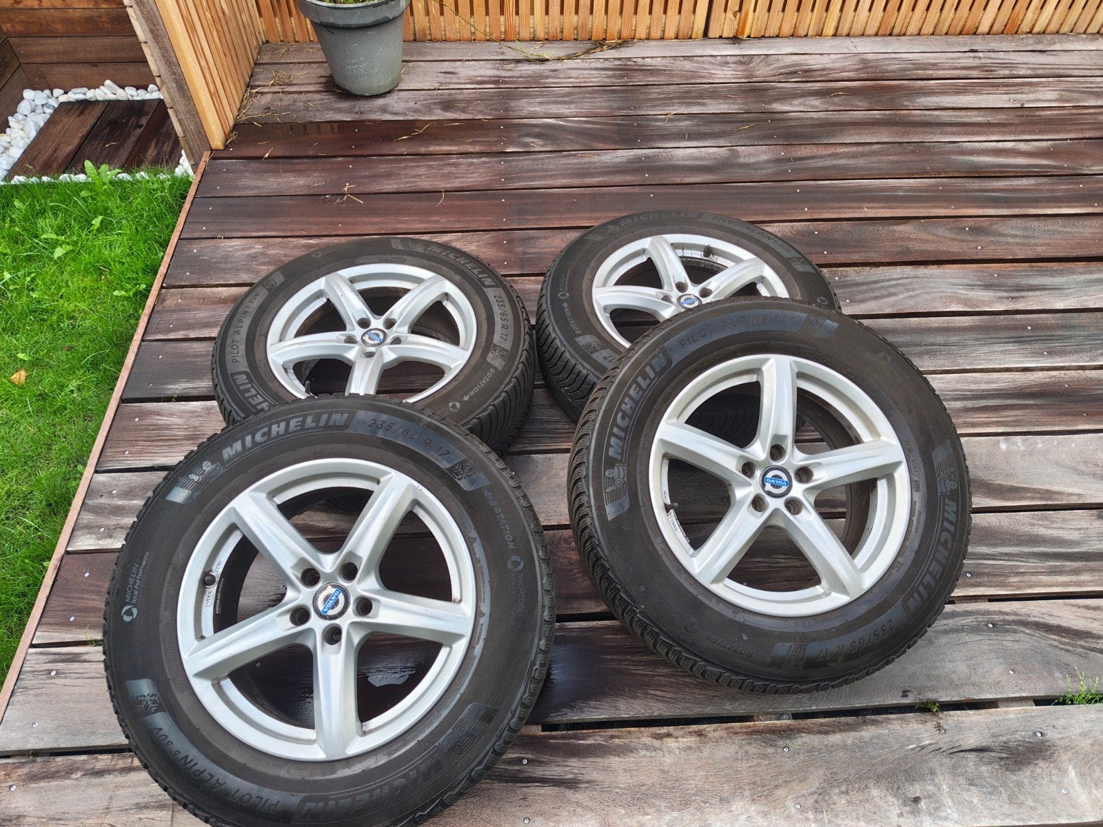 Michelin Pilot Alpin 5 SUV winterbanden + velg Volvo xc60, Ophalen, Gebruikt, Banden en Velgen, 17 inch