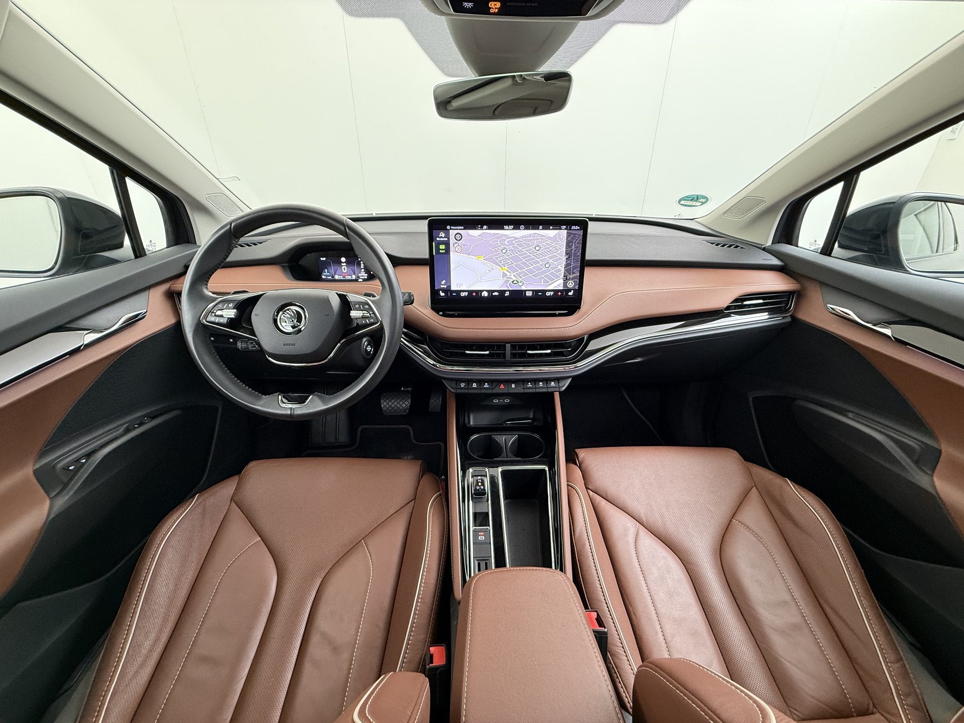 Skoda Enyaq iV Pano.Dak Vol-Leer Trekhaak Adap.Cruise 20" St, Automaat, Achterwielaandrijving, Gebruikt, 179 pk