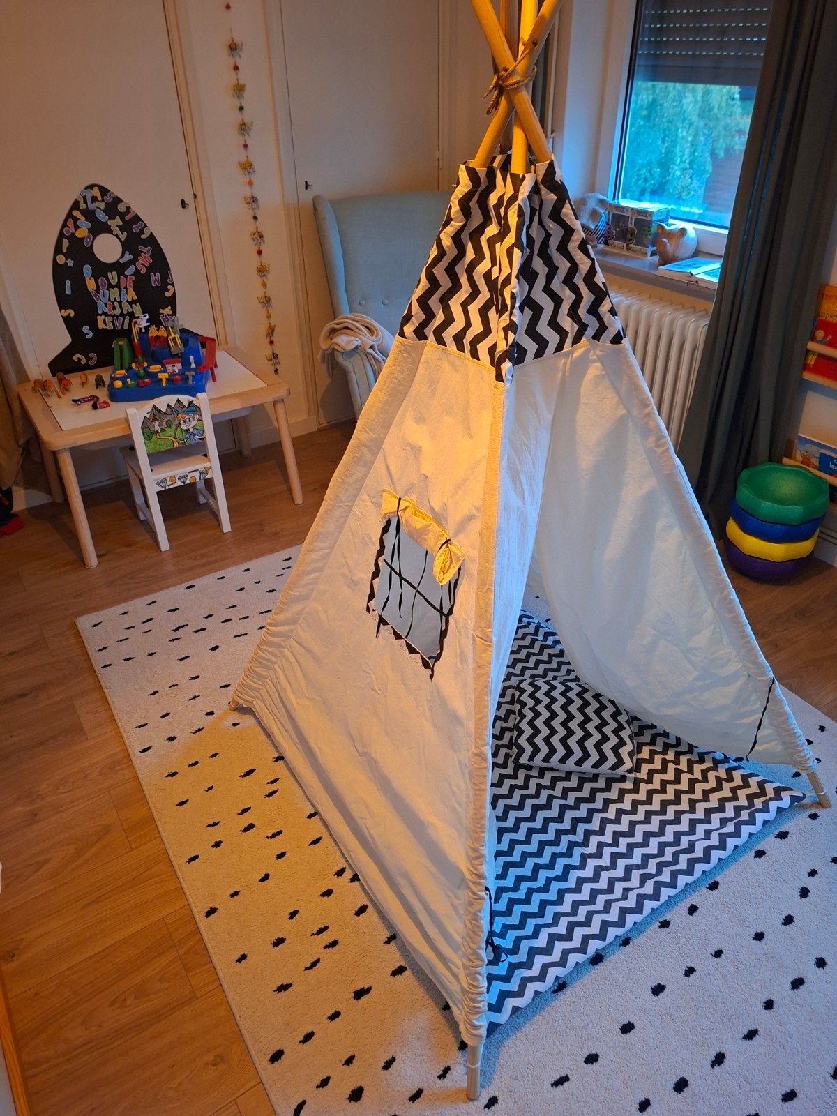 tipi tent, fantasie spel, speelgoed, sinterklaas kerstmis, Ophalen, Zo goed als nieuw