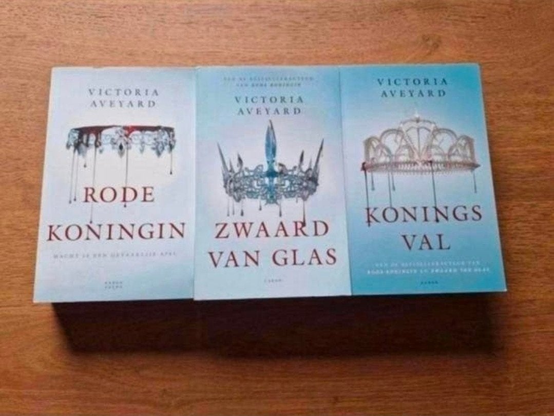Red queen trilogie victoria aveyard, Boeken, Ophalen of Verzenden, Nieuw