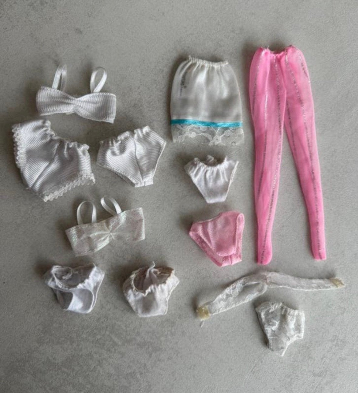 Barbie lingerie jaren 80 tot nu, Ophalen of Verzenden, Gebruikt, Kleertjes