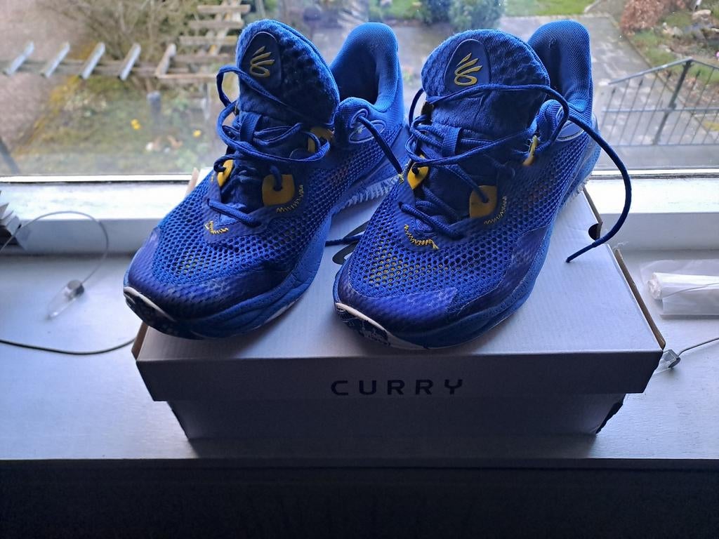 Steph curry basketbal schoenen maat 44,5, Ophalen of Verzenden, Zo goed als nieuw, Schoenen