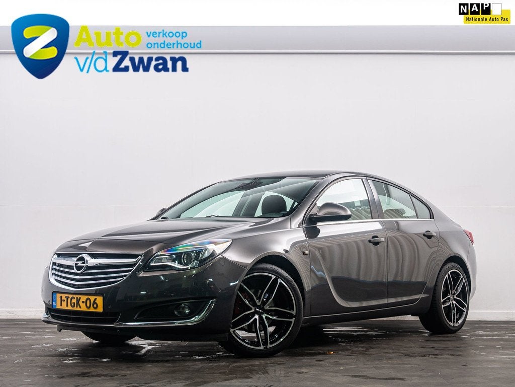Opel Insignia 1.4 T EcoFLEX Edition Camera/Navi/Trekhaak, 4 cilinders, Origineel Nederlands, Handgeschakeld, 1403 kg
