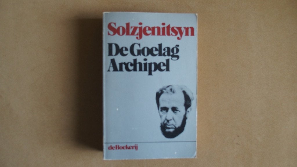 De Goelag Archipel - Solzjenitsyn - Klassieker, Ophalen of Verzenden, Zo goed als nieuw, Solzjenitsyn