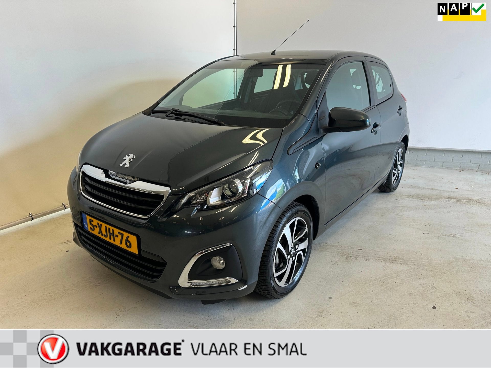 Peugeot 108 1.0 VTi Allure 17.000KM-Automaat-5 deurs-Camera-, Auto's, Euro 5, Stof, Gebruikt, 4 stoelen