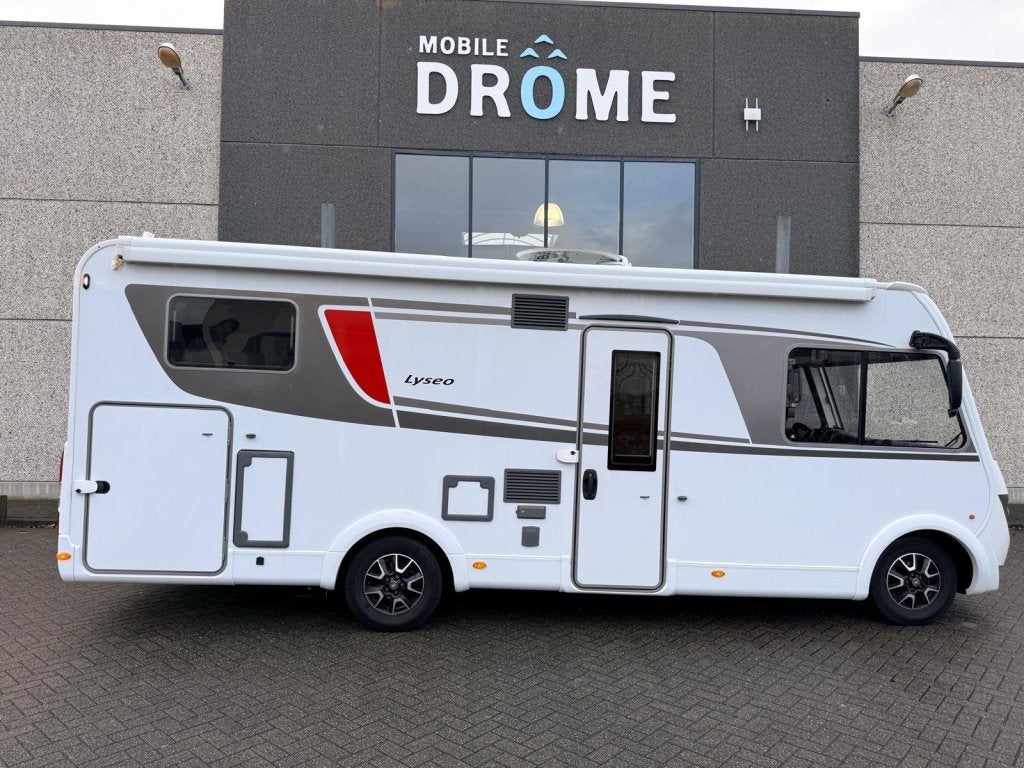 Bürstner Lyseo I 728 FULL OPTIONS, Caravans en Kamperen, Campers, Bedrijf, Diesel, Koelkast, Bürstner