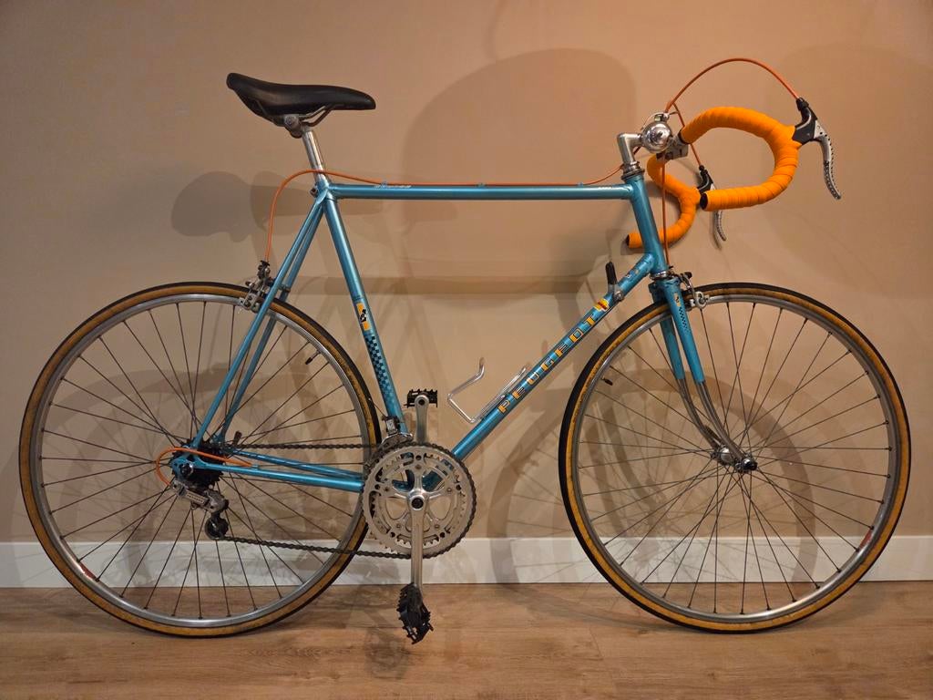 Vintage Peugeot racefiets - Lichtblauw met oranje accenten, 28 inch, Gebruikt, 57 tot 61 cm, Ophalen