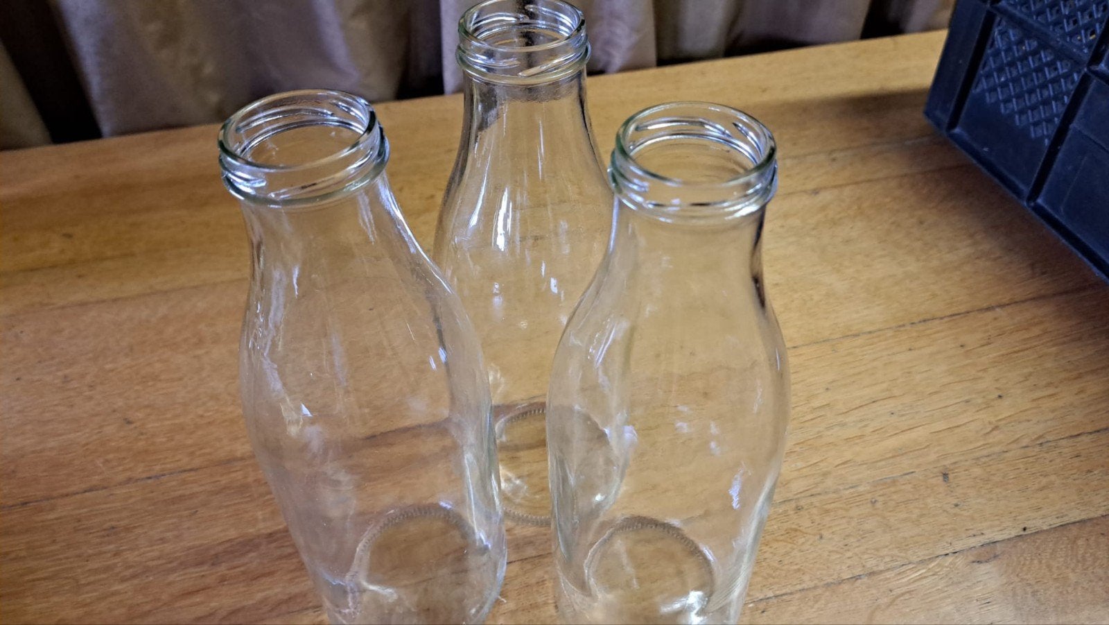 orginele glazen melk/karnemek flessen, Ophalen, Zo goed als nieuw