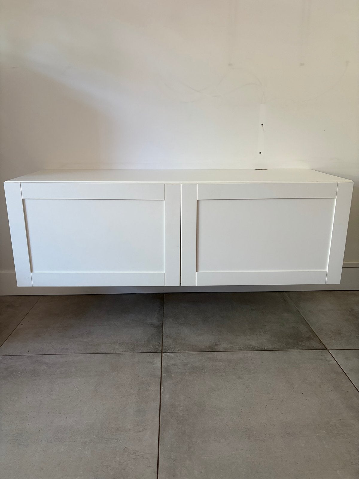 IKEA TV-kast wit 120x40x40 cm met ophangsysteem, Ophalen, Gebruikt, 100 tot 150 cm, Minder dan 100 cm