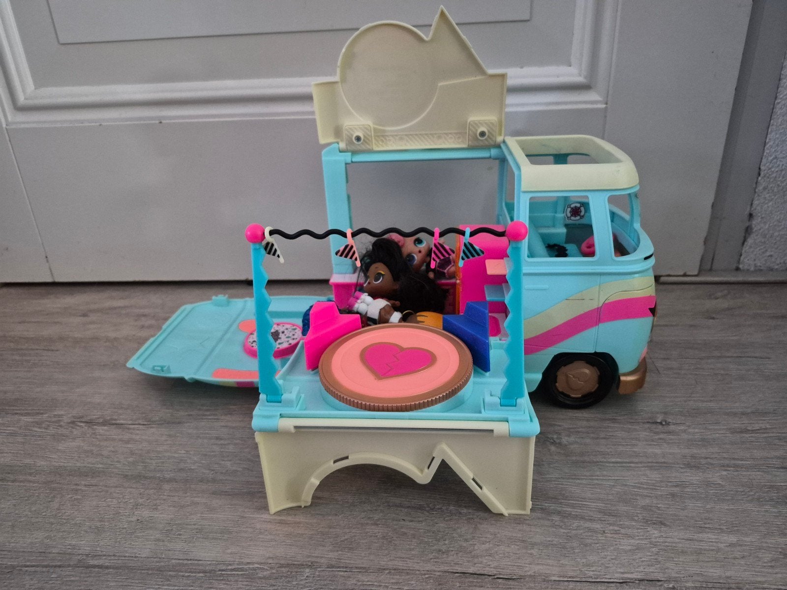 L.O.L. Surprise! Camper Van Speelset, Ophalen, Gebruikt