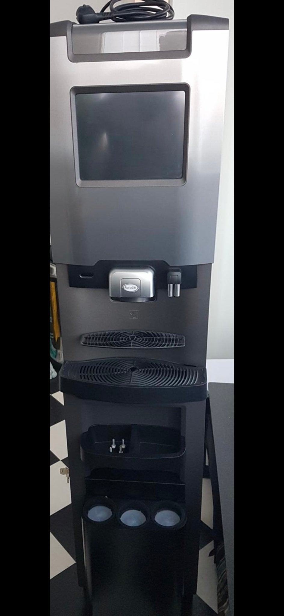 Gratis professionele koffiemachine virtu, Witgoed en Apparatuur, Ophalen, Gebruikt, 10 kopjes of meer, Koffiemachine