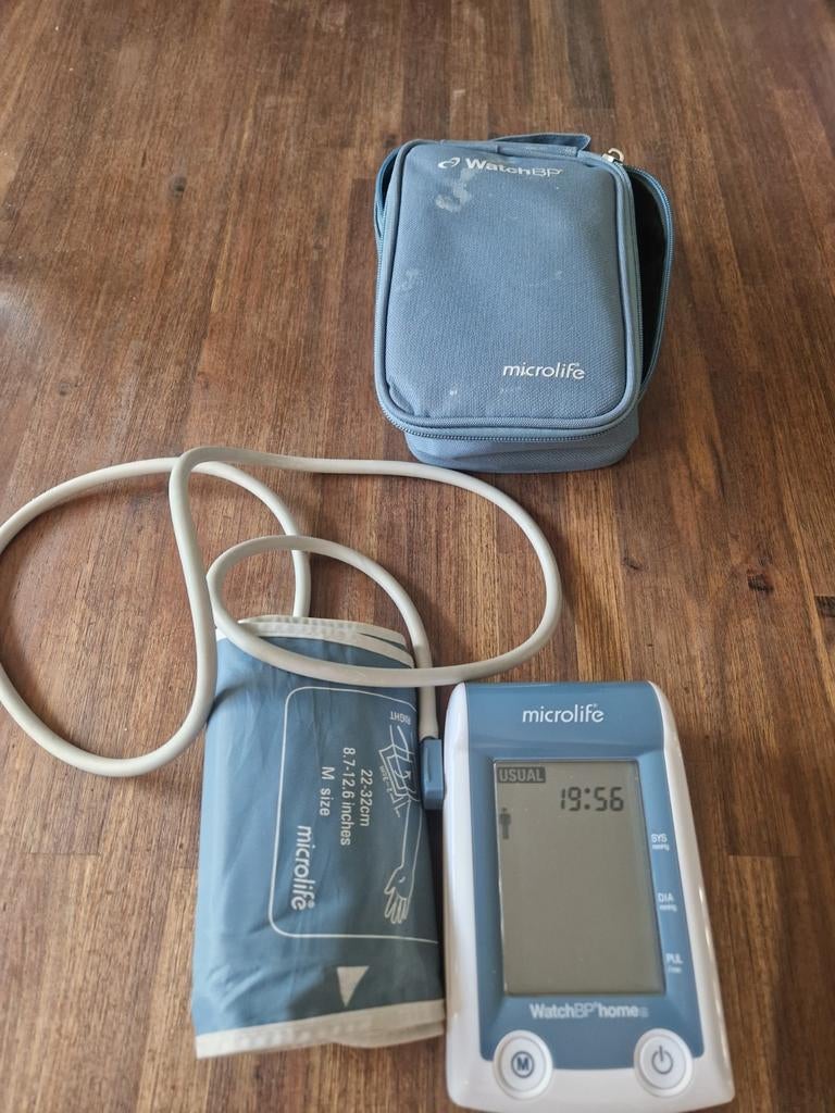 Microlife WatchBP Home Bloeddrukmeter met manchet, Ophalen of Verzenden, Gebruikt, Overige merken