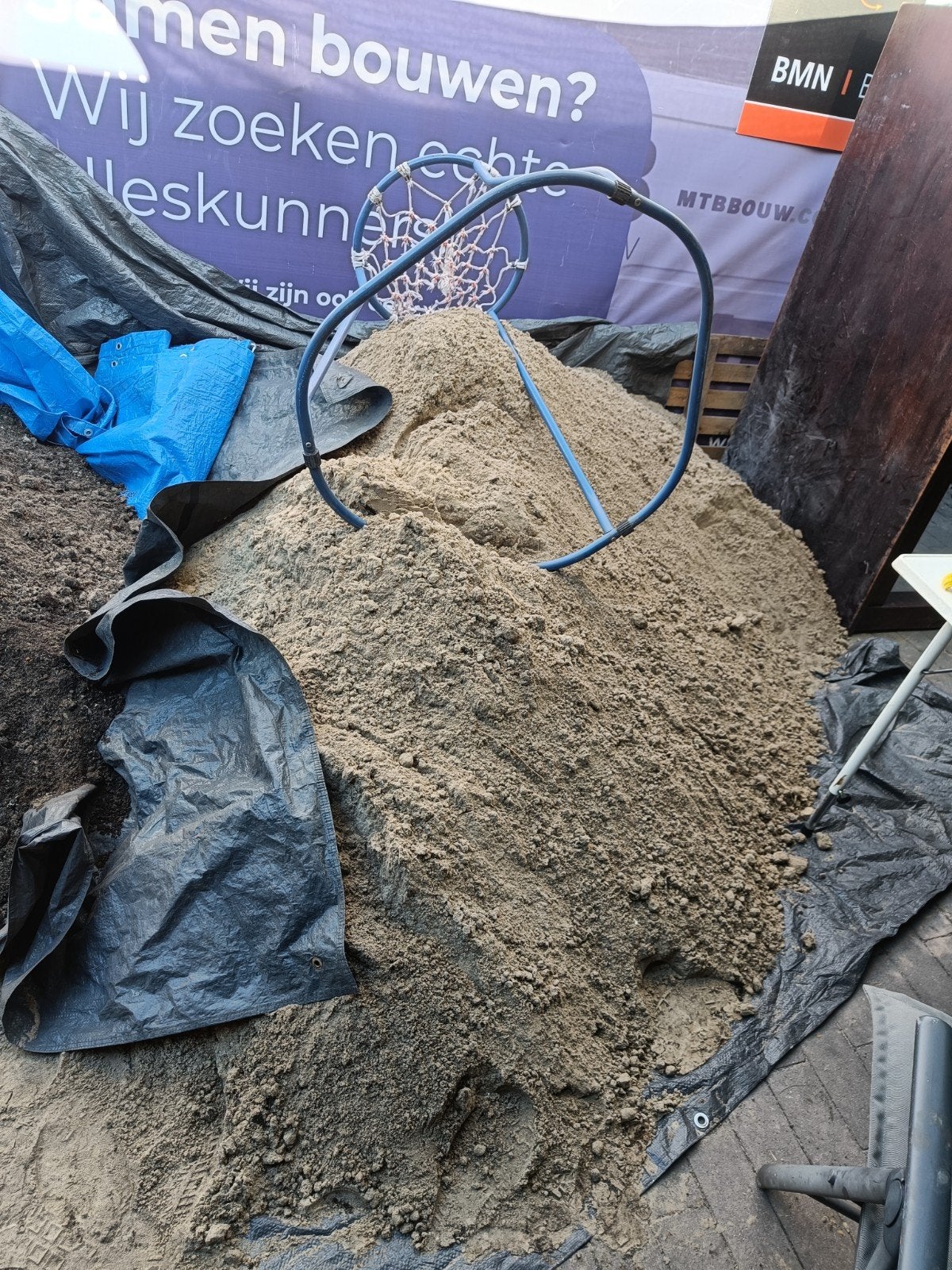 Geel zand gratis ophalen, Ophalen, Ophoogzand