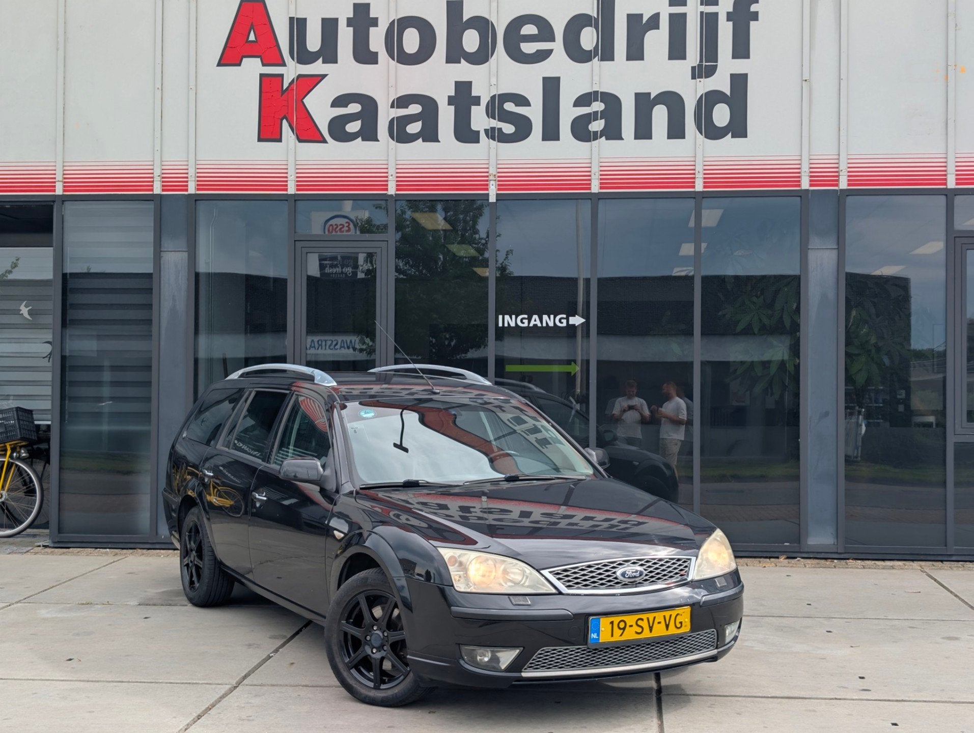 Ford Mondeo Wagon 2.0-16V Platinum - Clima - Stoelverwarming, Voorwielaandrijving, Zwart, Zwart, Origineel Nederlands