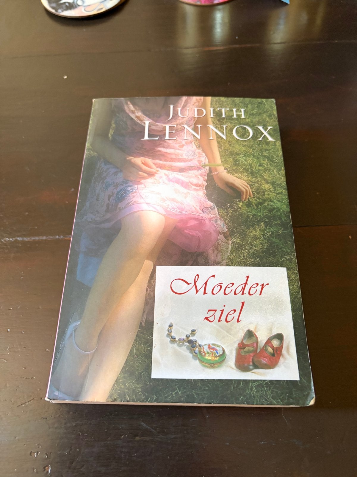 Moederziel - Judith Lennox (Roman), Boeken, Romans, Gelezen, Europa overig, Ophalen of Verzenden