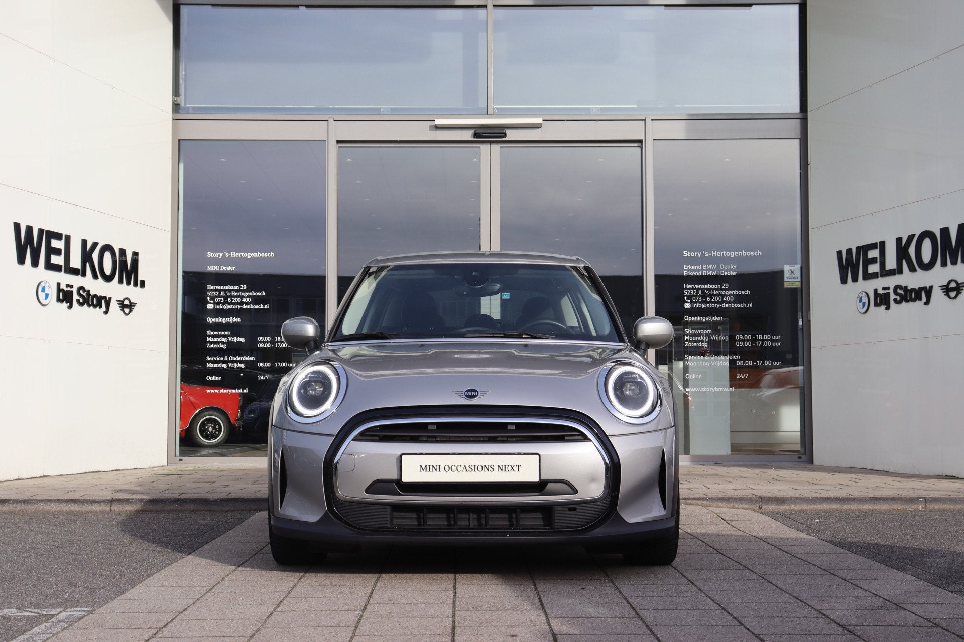 MINI Hatchback Cooper Classic Automaat / LED / Airconditioni, Gebruikt, Met garantie (alle), Origineel Nederlands, Bedrijf