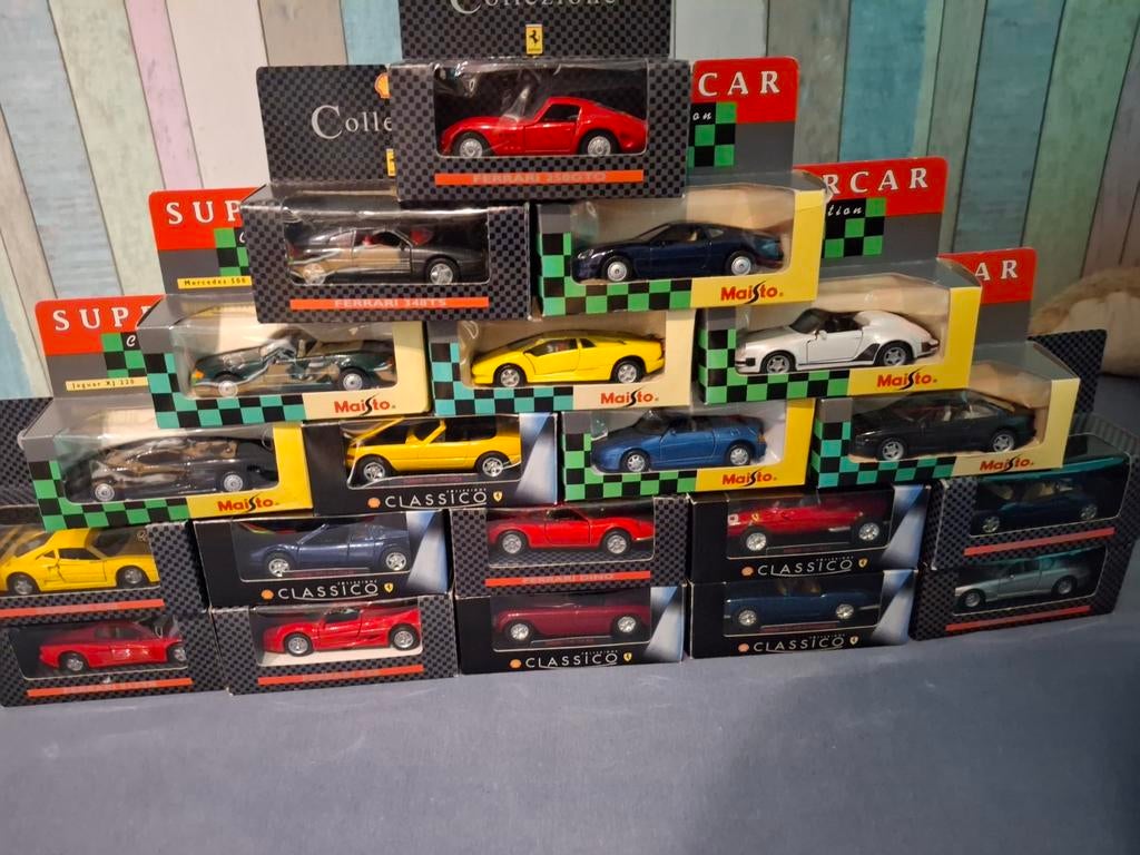 Modelauto's. Mag in geheel verkocht worden of los., Ophalen, Nieuw, 1:9 t/m 1:12, Auto