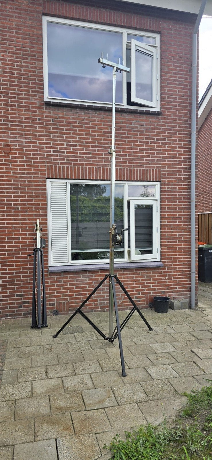 2x Professionele Wind-up Lichtstatieven + Trussclamps, Ophalen of Verzenden, Gebruikt