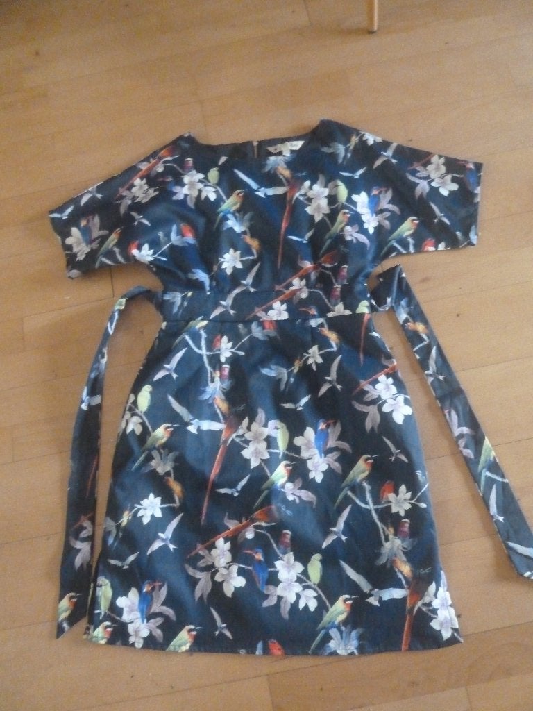 YUMI mooie stevige fleurige Jurk met stevige rits. maat 38, Maat 38/40 (M), Meerkleurig, Ophalen of Verzenden, Knielengte