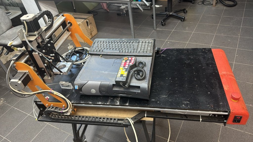 CNC Freesmachine met Mach3, Afstandsbediening, Doe-het-zelf en Verbouw, Ophalen, Gebruikt, Onbekend, Overige soorten