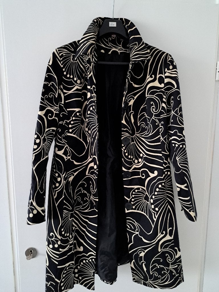 Damesjas 46, Zwart, Maat 46/48 (XL) of groter, Ophalen of Verzenden, True Spirit