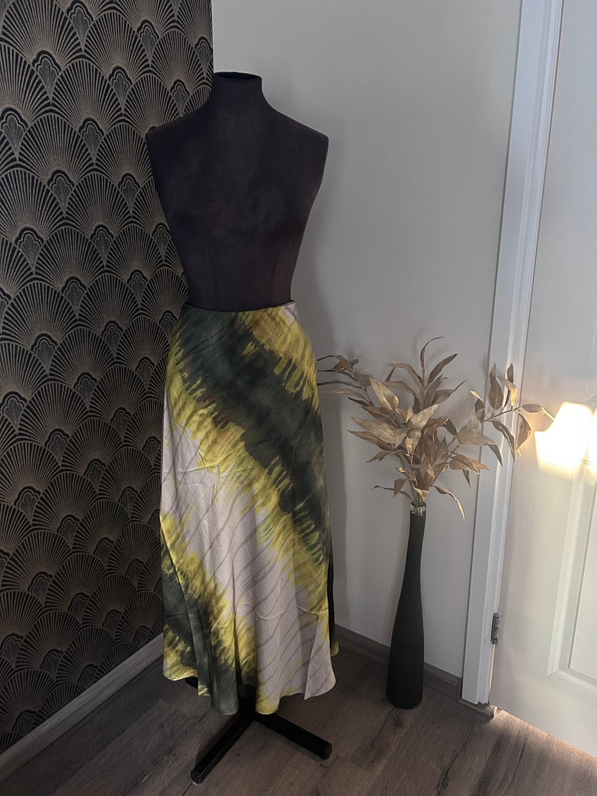 Nieuwe Summum satijnen rok – maat 40, Kleding | Dames, Rokken, Maat 38/40 (M), Meerkleurig, Nieuw, Ophalen of Verzenden