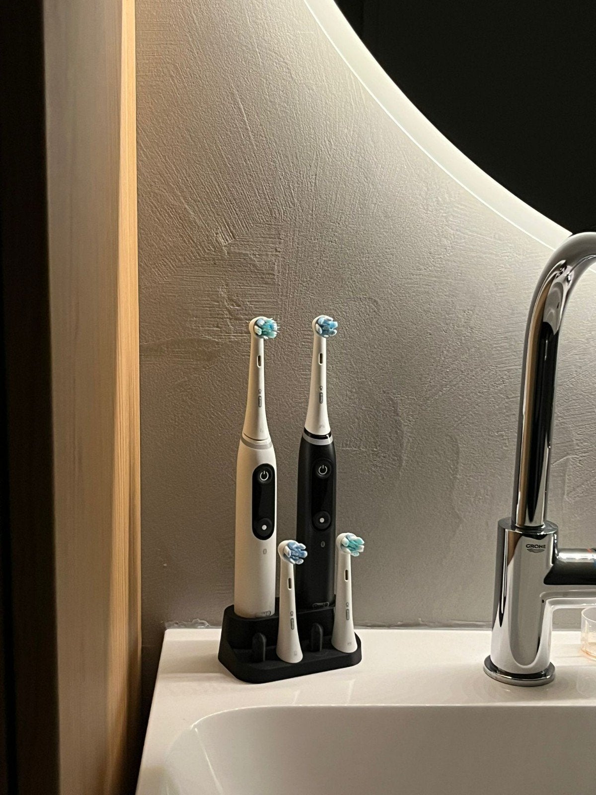 Oral-B iO Series Elektrische tandenborstelhouder, Ophalen of Verzenden, Zo goed als nieuw, Mondverzorging