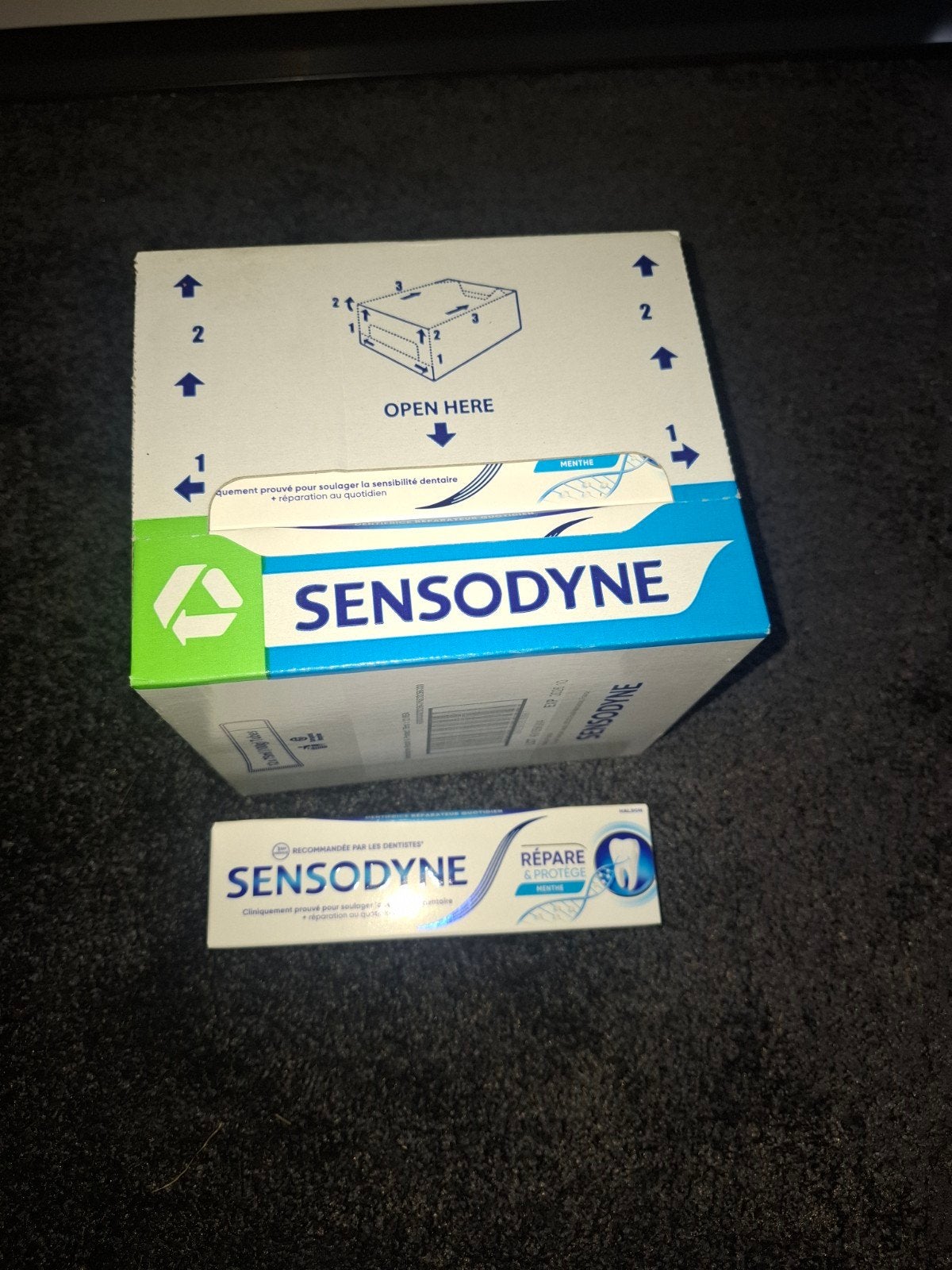 Doos Sensodyne Repair & Protect Tandpasta (advr 190), Sieraden, Tassen en Uiterlijk, Uiterlijk | Mondverzorging, Ophalen of Verzenden