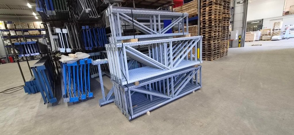 Stelling palletstelling Polypal set 12,8 mtr. koopje, Ophalen