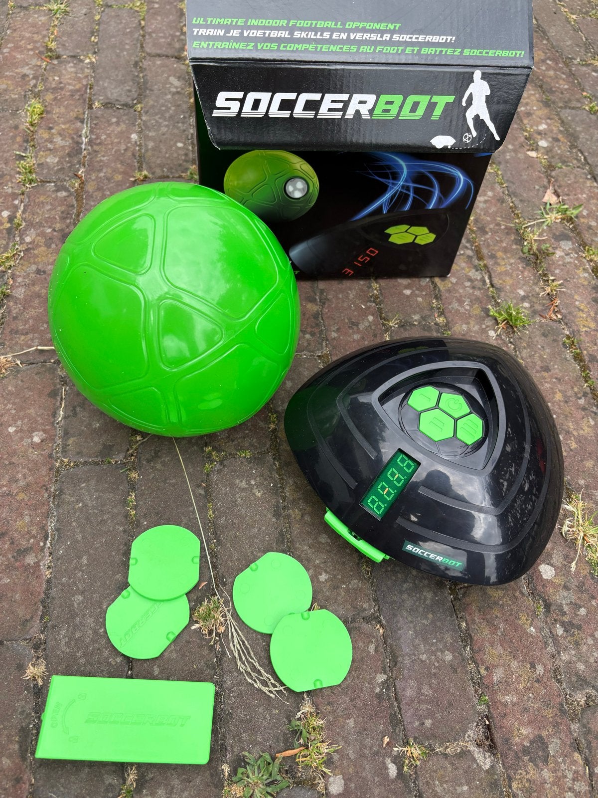 SoccerBot Interactieve Voetbaltrainer, Ophalen, Zo goed als nieuw, Jongen of Meisje