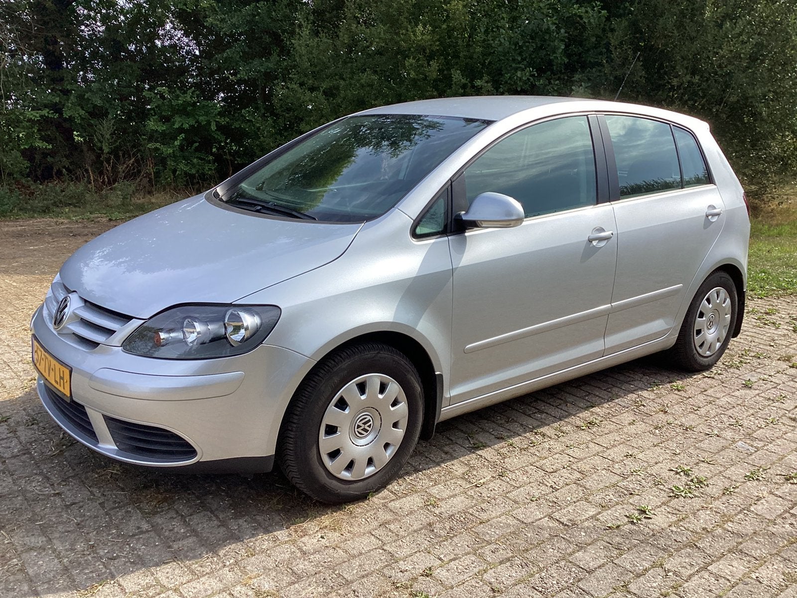 Volkswagen Golf Plus 1.6 75KW AUT 2007 Grijs, Auto's, Volkswagen, 1321 kg, 4 cilinders, 1200 kg, Particulier