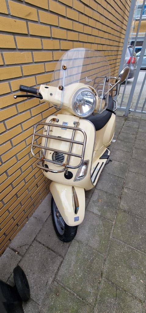 Vespa Lx venezia, Fietsen en Brommers, Scooters | Vespa, Ophalen, Benzine, Vespa LX