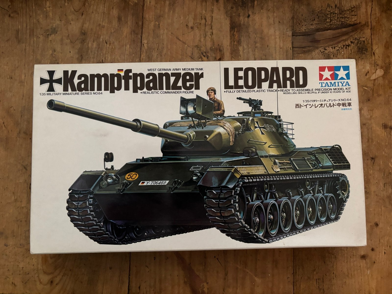 Kampfpanzer Leopard Tank Tamiya 1/35, Tank, 1:32 tot 1:50, Nieuw, Ophalen of Verzenden