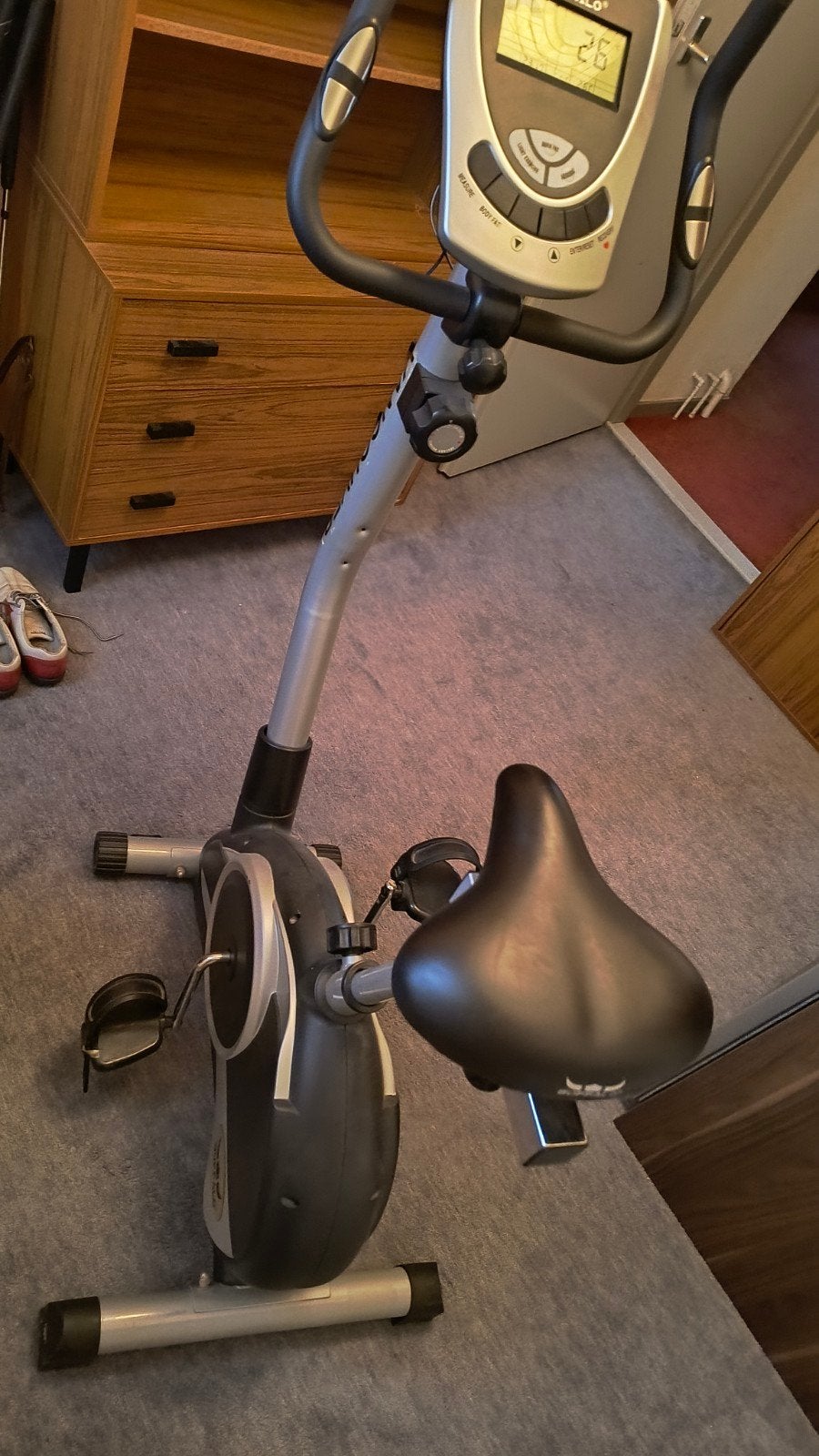 Buffalo Hometrainer Vancouver - Perfect voor thuis trainen, Ophalen, Gebruikt, Metaal, Benen