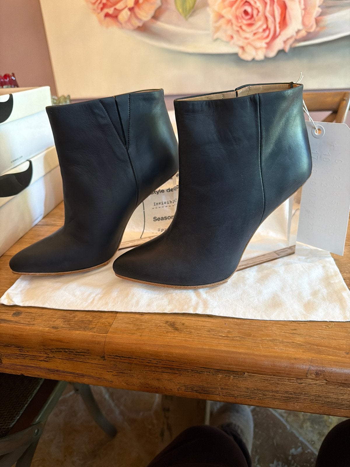 Maison Margiela Floating Heel coll laarsjes mt. 40 Nw!, Kleding | Dames, Ophalen of Verzenden, Zo goed als nieuw, Zwart, Lage of Enkellaarzen