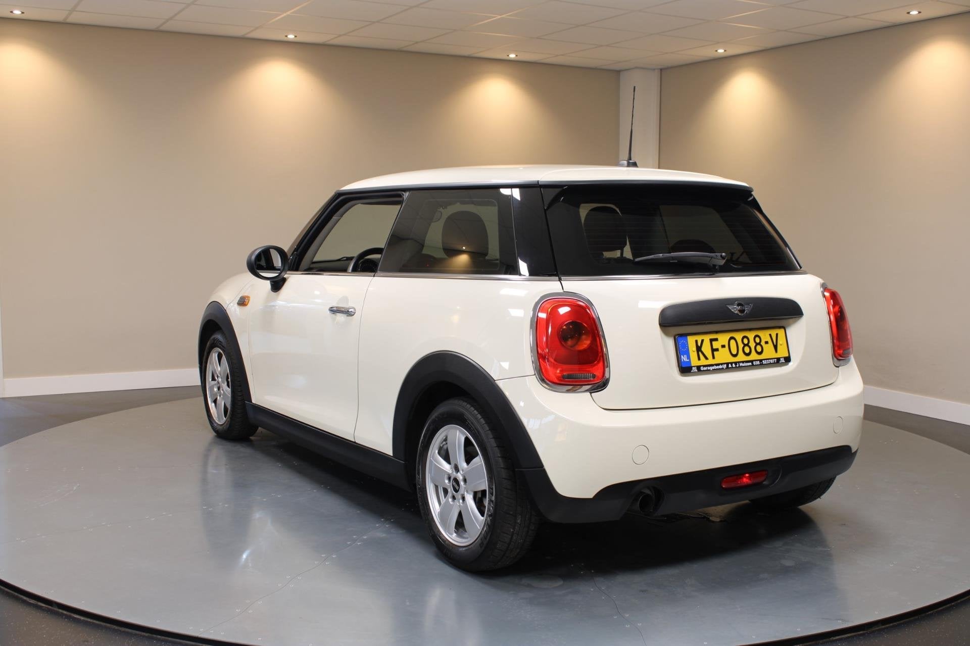 Mini Mini 1.2 One Salt *2de Eigenaar* Origineel NL|Airco|NAP, Auto's, Gebruikt, Euro 6, 4 stoelen, 1198 cc