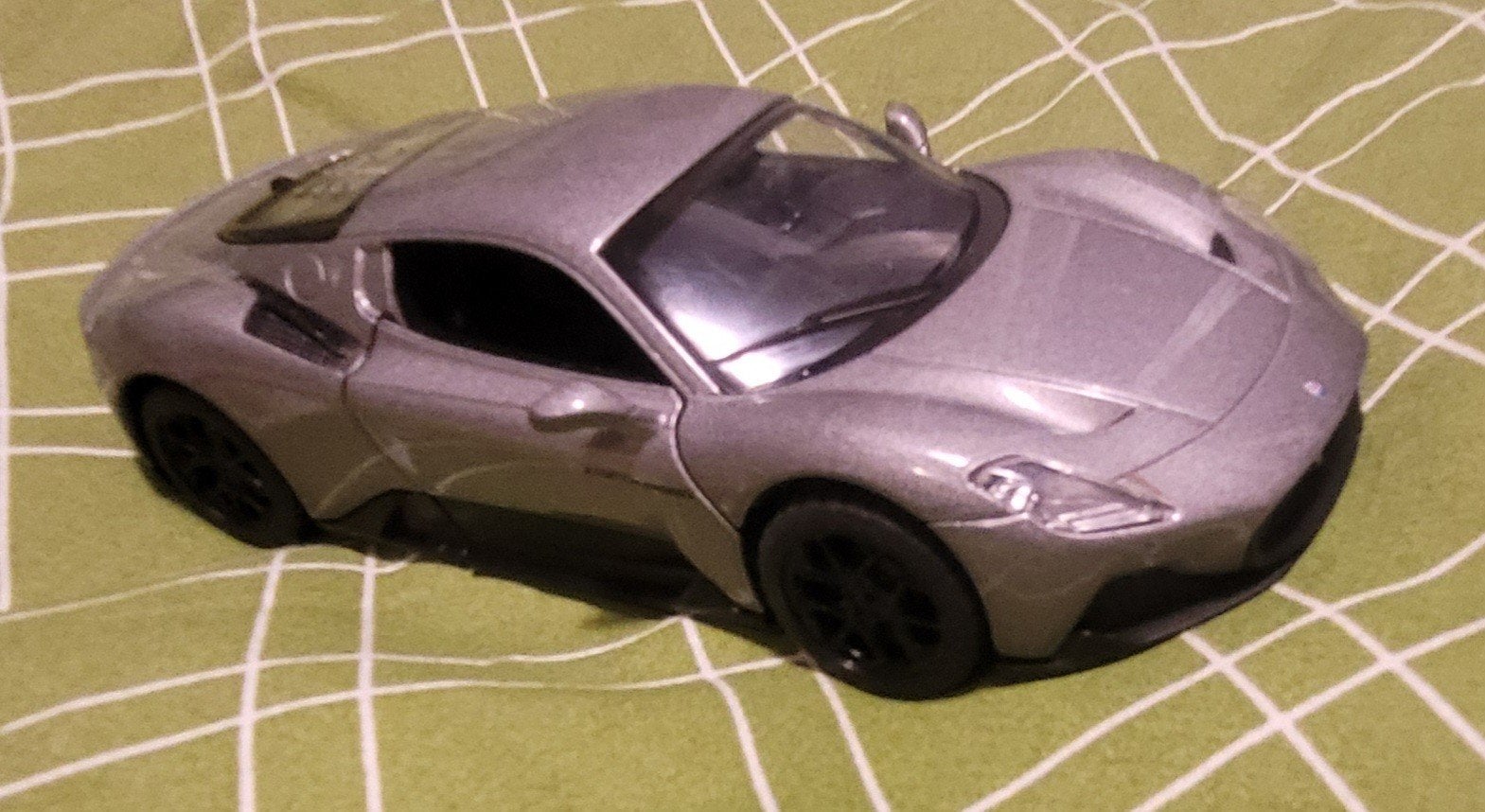 1:33 maserati mc20 2023 MSZ, Ophalen of Verzenden, Gebruikt, Auto, Overige merken