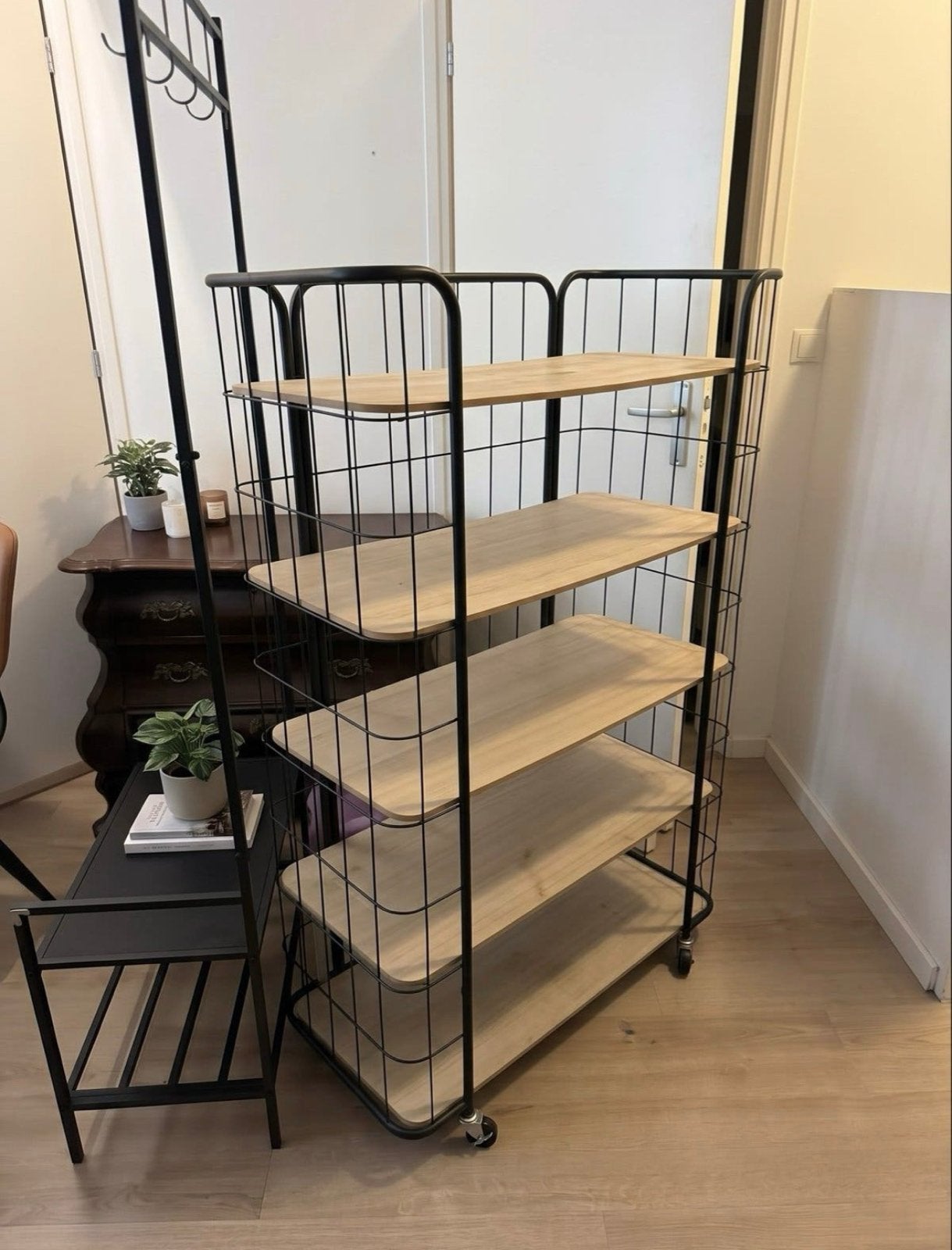 Verrijdbaar rek met 5 planken - 70x130 cm, Ophalen, Gebruikt