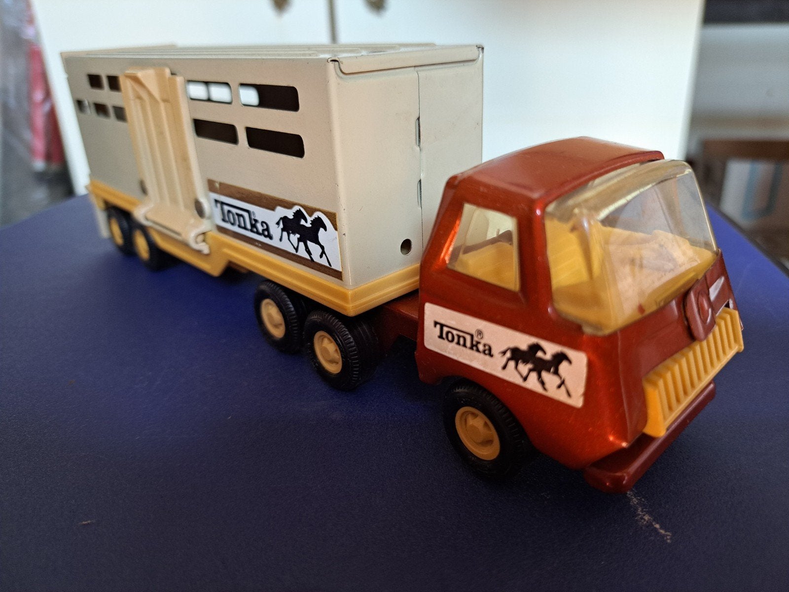 Tonka trekker met paarden vee trailer speelgoedvrachtwagen, Ophalen, Gebruikt
