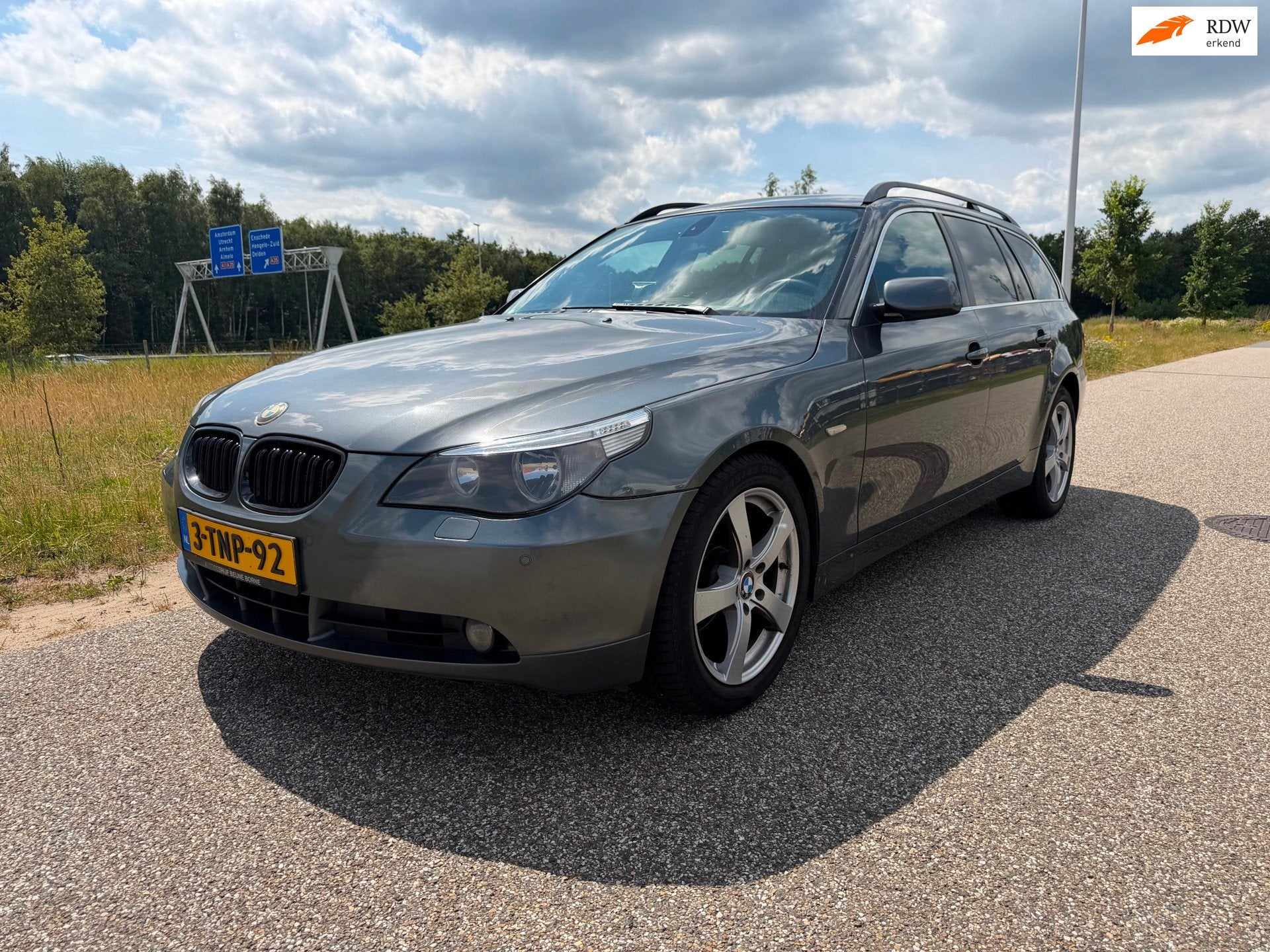 BMW 5-serie Touring 520d Executive, Auto's, BMW, Automaat, Achterwielaandrijving, Zwart, 4 cilinders