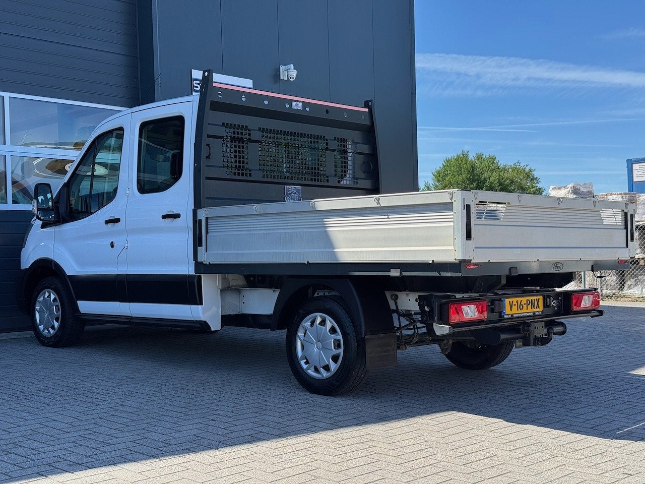 Ford Transit 310 2.0 TDCI 130pk L2H1 DC Trend | Open Laadbak, Auto's, 15 km/l, 4 cilinders, 7 stoelen, Bedrijf