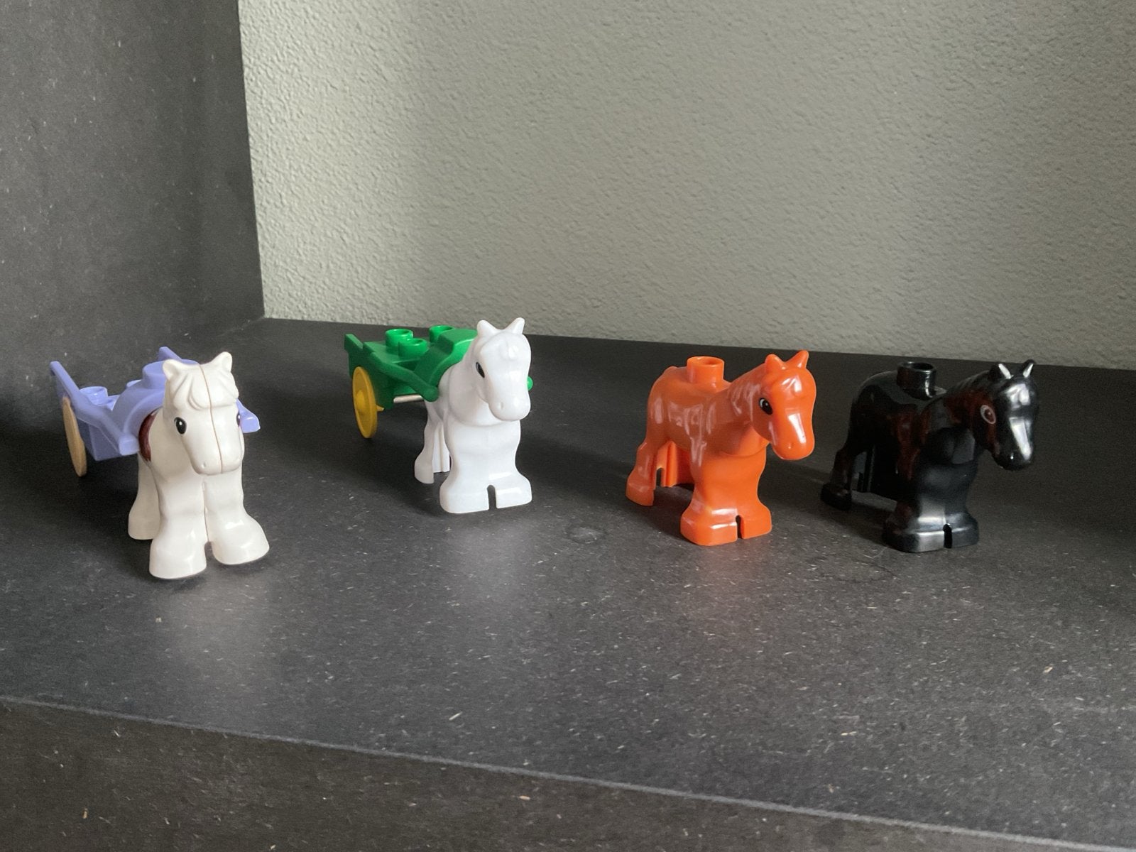 Lego Duplo paarden met karren, Ophalen of Verzenden, Gebruikt