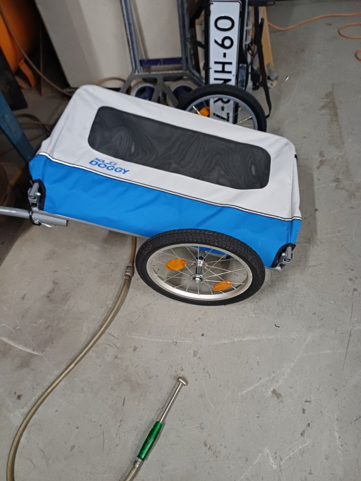 honden fiets kar, Ophalen, Zo goed als nieuw, Hondenkar
