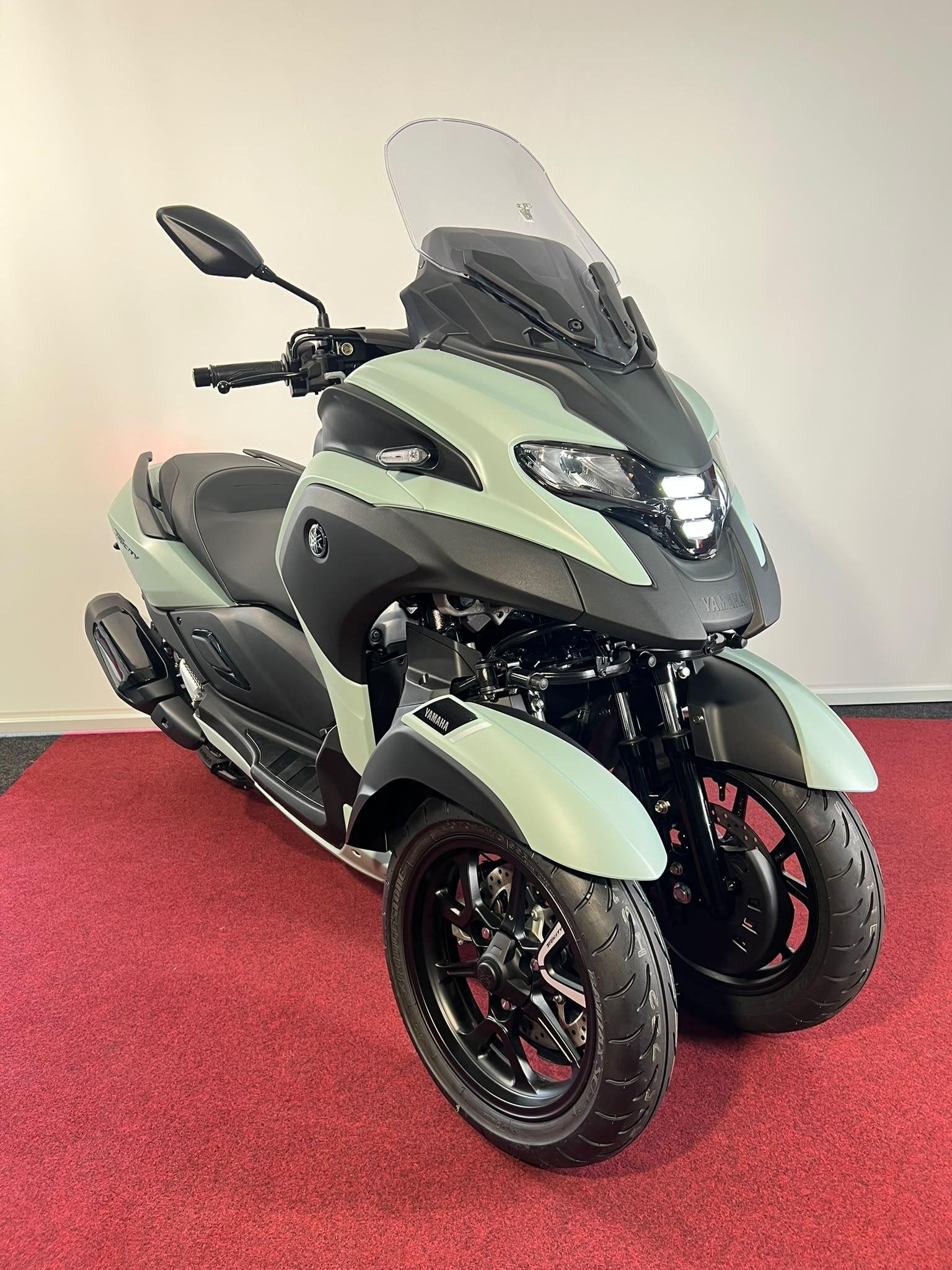 Yamaha Tricity 300 ABS 2026 NIEUW MODEL, Scooter, Info@yamaha-motor.eu, Bedrijf, Koolhovenlaan 101
1119 NC  Schiphol-Rijk, NL
