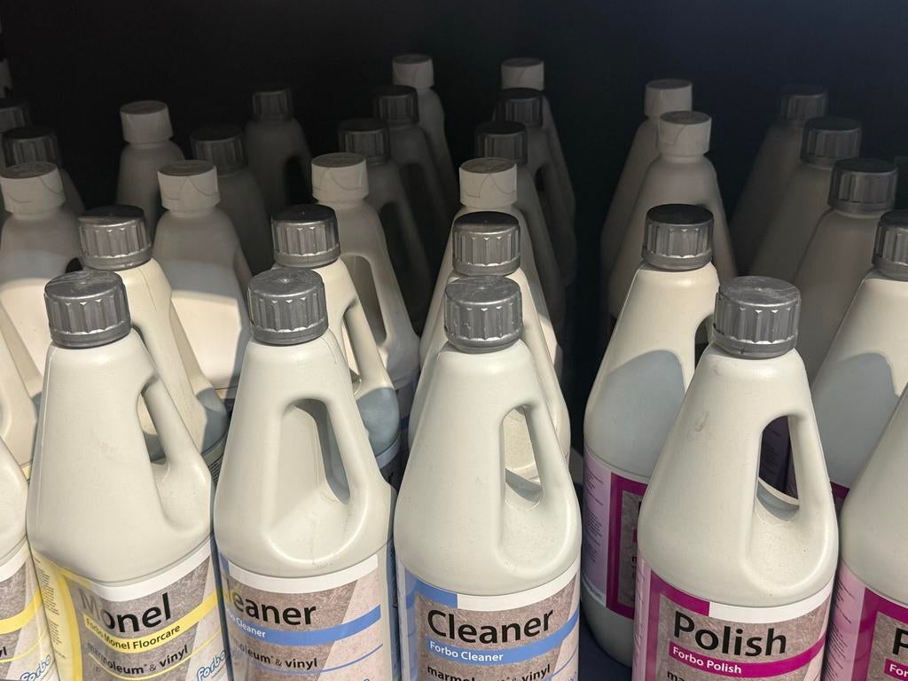Forbo Cleaner/Polish/Monel Vloeronderhoudsmiddel, Ophalen of Verzenden, Schoonmaakmiddel