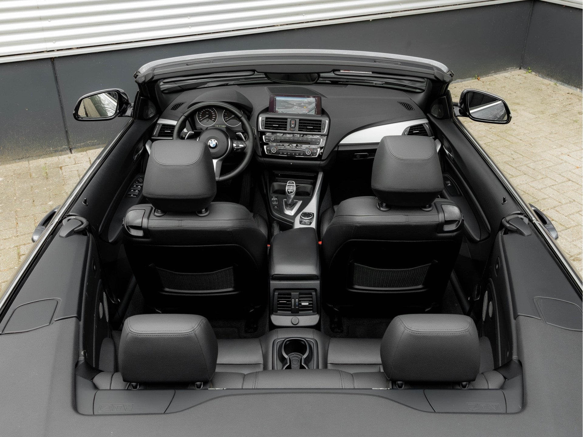 BMW 2 Serie Cabrio M235i xDrive - Memory - Camera - Harman K, Auto's, BMW, 12 maanden, Automatische klimaatregeling, Gebruikt