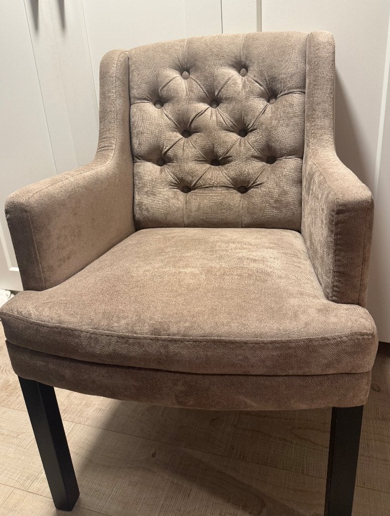Beige fauteuil / stoel, Ophalen, Overige materialen, Chique, landelijke elegante uitstraling, 75 tot 100 cm