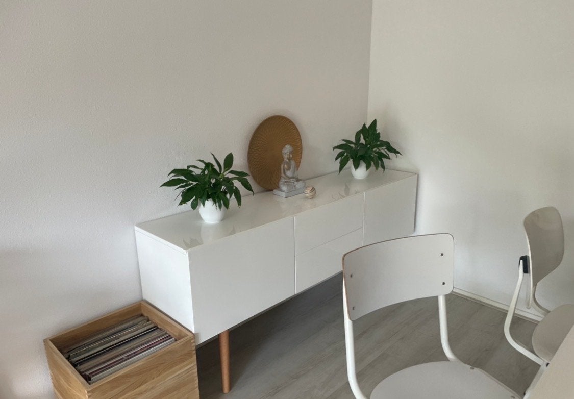 Zuiver Dressoir - Wit met houten poten (H71 B160 D40,5), Huis en Inrichting, Kasten | Dressoirs, Ophalen, Gebruikt, 150 tot 200 cm