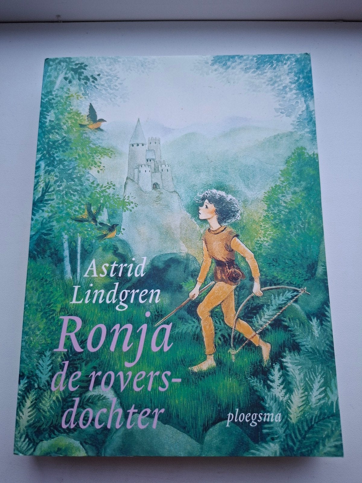 Astrid Lindgren - Ronja de roversdochter, Boeken, Ophalen of Verzenden, Zo goed als nieuw, Astrid Lindgren